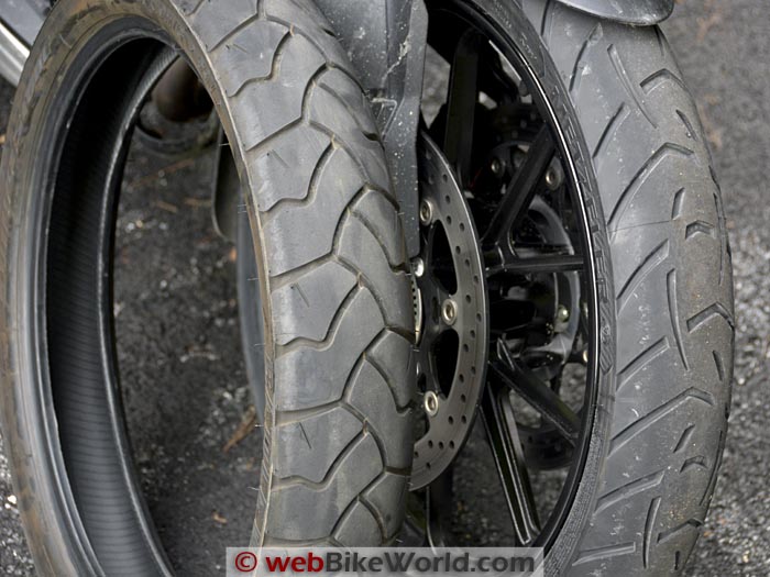 Bridgestone Battle Wing vs. Metzeler Tourance Next Front