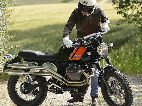 Moto Guzzi V7 scrambler kit