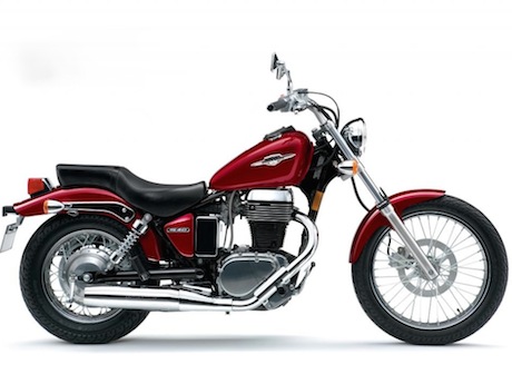 Suzuki Boulevard S40