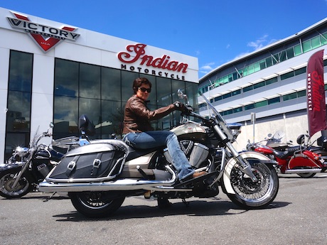 Mrs MotorbikeWriter saddles up for the Victory/Indian shop ride independent