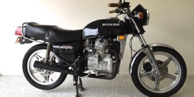 Honda CX500 with single-sided exhaust