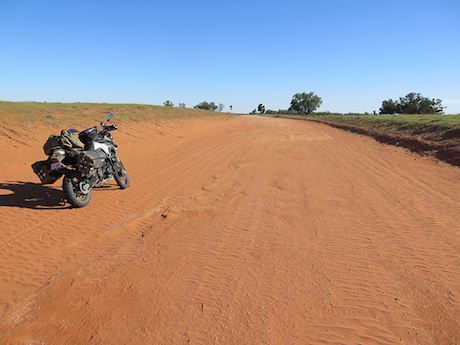 Motorcycle tour follows the ill-fated Burke and Wills expedition