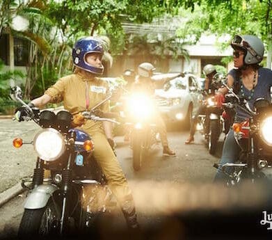 French female riders L'Equipee