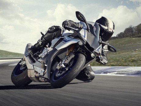 2015 Yamaha YZF R1M recall