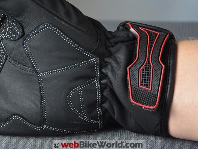 AGV Sport Gallant Gloves Review - webBikeWorld