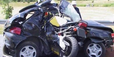 Could self-cancelling indicators prevent T-bone crashes? Motorcycle crash road safety first aid SMIDSY scientific