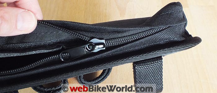 Motopocket Zipper Close-up