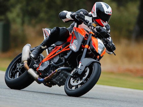 KTM 1290 Super Duke R recalls