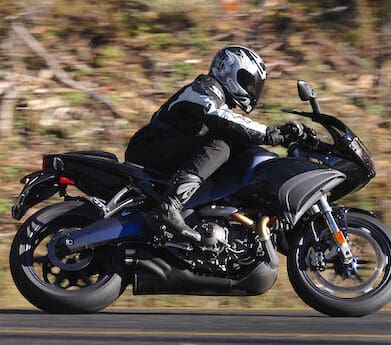 MotorBikeWriter rides the Buell 1125R Erik Buell EBR