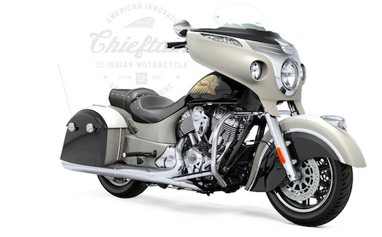 Indian Motorcycle Chieftain in star silver and thunder black