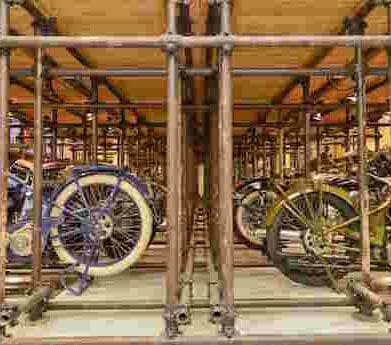 The Lonati motorcycle collection goes to auction