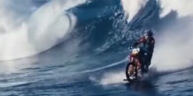 Robbie Maddison stunt rider