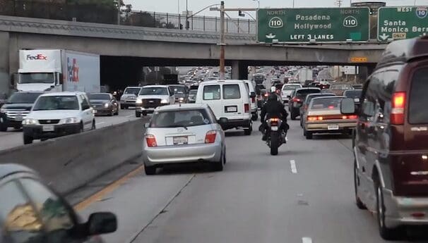 Lane filtering lane splitting