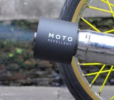 Motor Repellent mosquito repellent for motorcycle exhausts