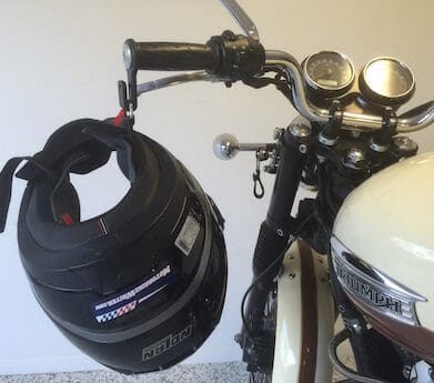 Helmet Hook How to protect and clean your visor hang