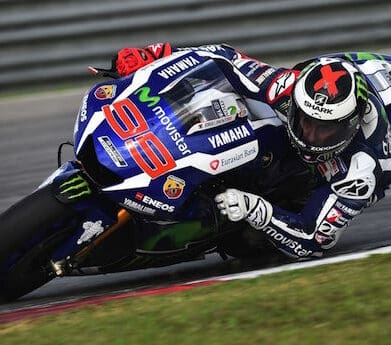 Jorge Lorenzo wears the Shark Race-R Pro