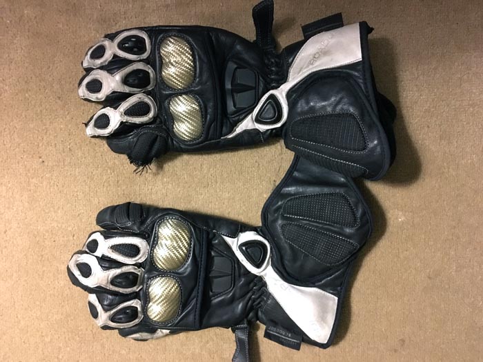 Used Roadgear Cheetah Gloves Top Side