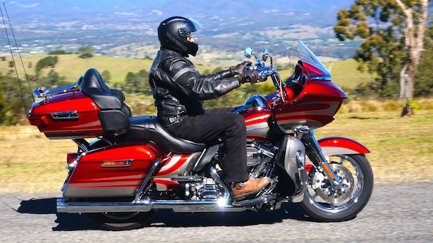 2016 Harley-Davidson CVO Road Glide Ultra