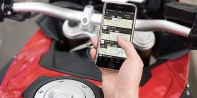 Rever and BMW developing rider mapping app