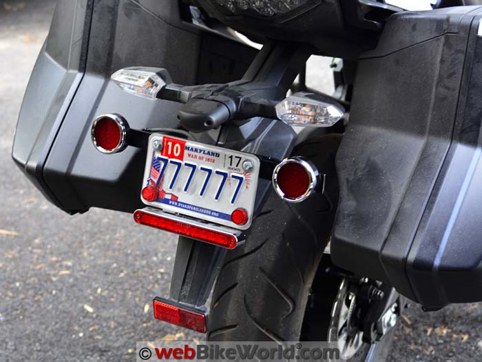 Electrical Connection Brake Light Bar With the Radiantz Puckz Lights on Versys