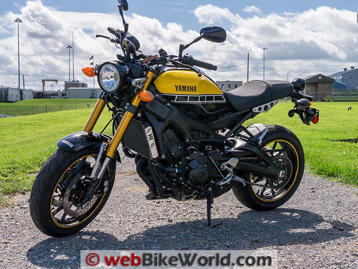 Yamaha XSR900