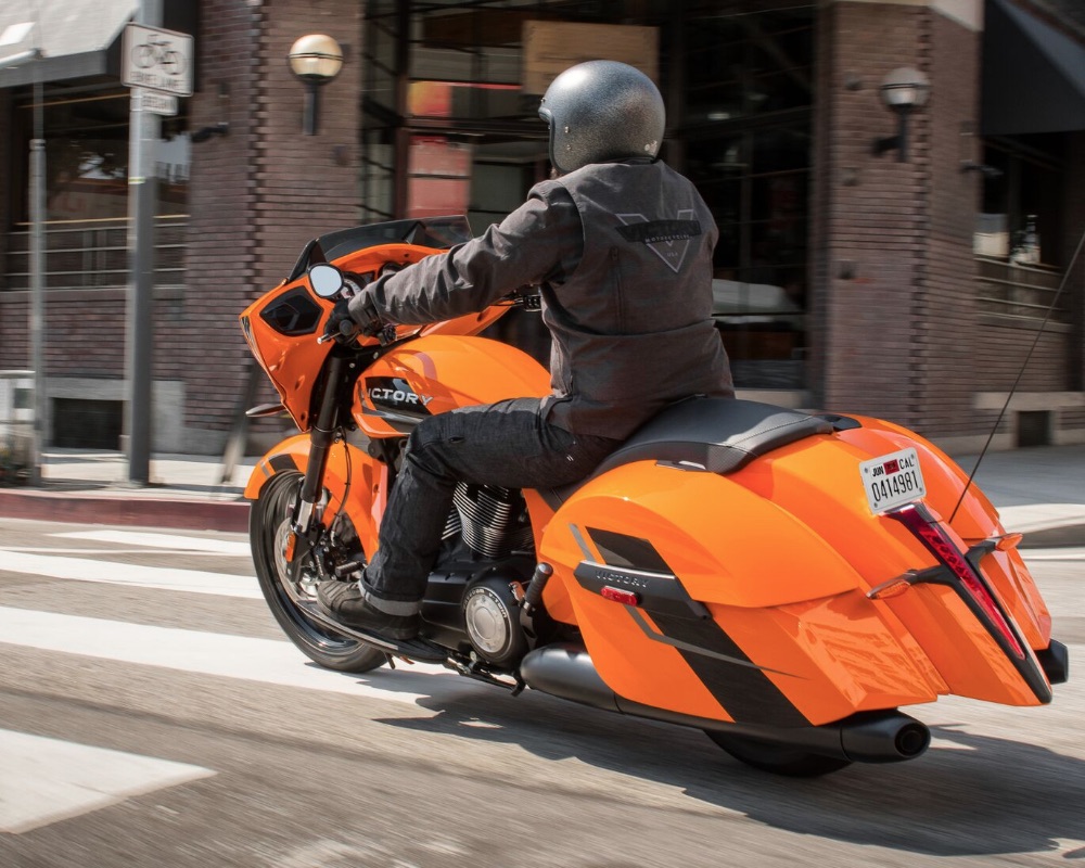 2017 Victory Magnum orange