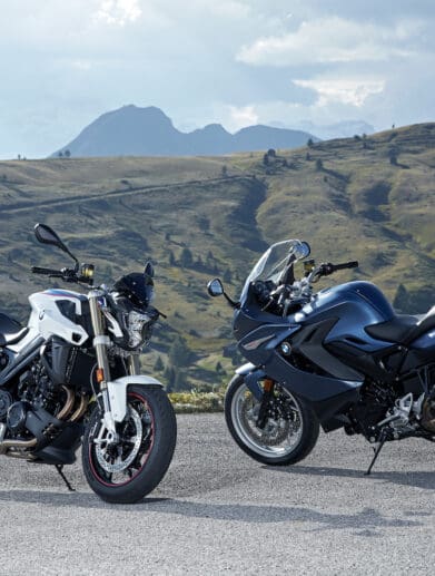 BMW revises the F 800 R roadster and sports touring F800 GT age