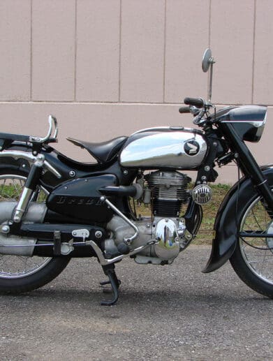 1956 Honda SA250 Dream 1 - Vintage Japanese motorcycles head to Tamworth