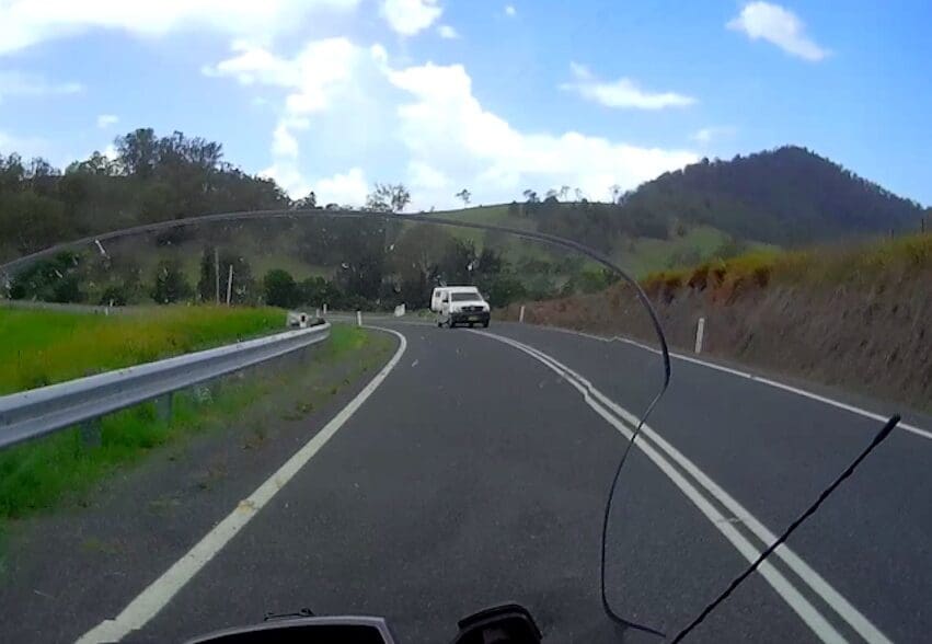 Oxley Highway cars over double white line reduced speeds