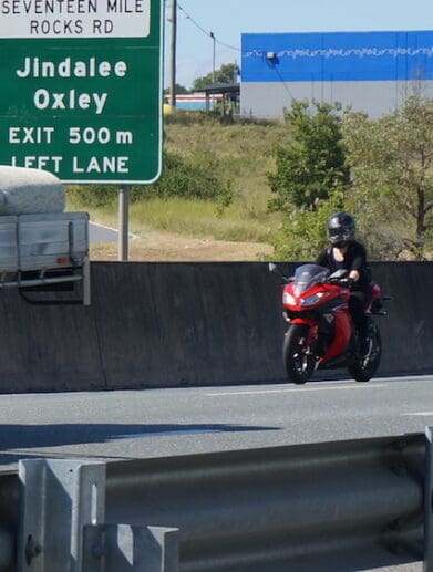 How to ride safely in heavy traffic lane filtering tax shoulders