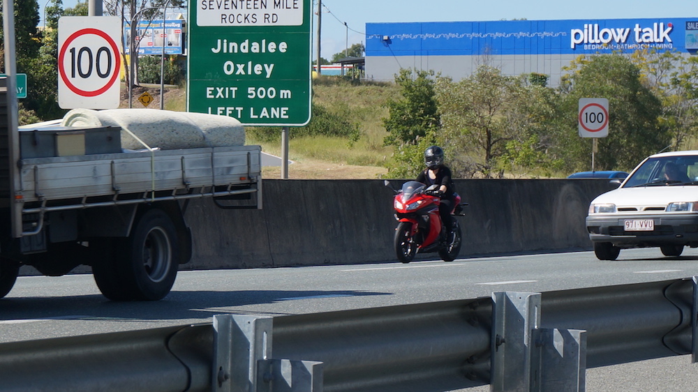 How to ride safely in heavy traffic lane filtering tax shoulders