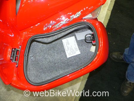 Corbin Beetle Bags - Kawasaki ZX-14 - Interior