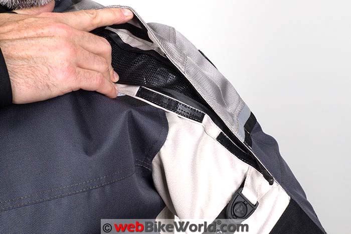 Pilot Trans-Urban Jacket V2 Shoulder Sleeve Vent Open