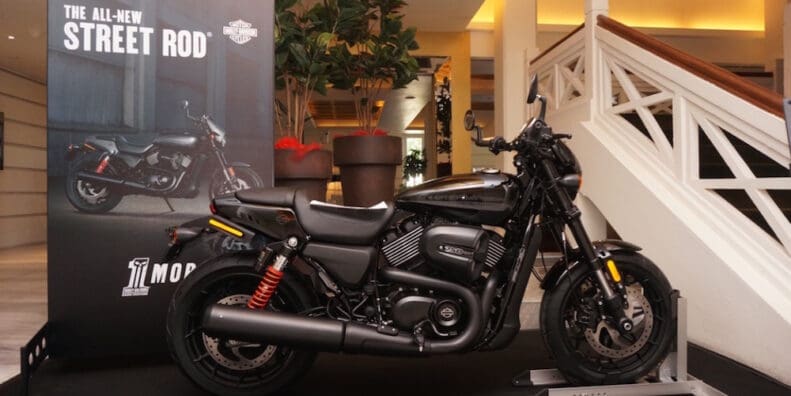Harley-Davidson Street Rod - wider choice