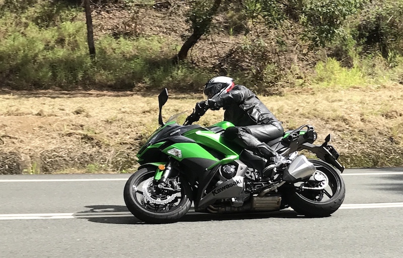 Kawasaki Ninja 1000 - July