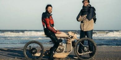 Dutch wooden bike runs on algae oil combustion
