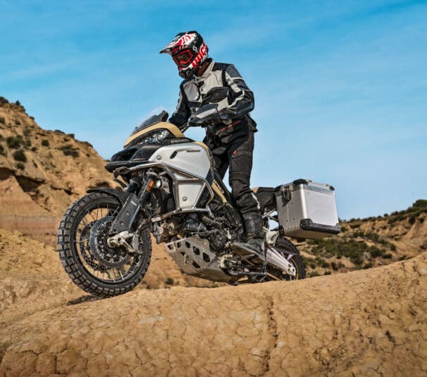 Ducati Multistrada 1200 Enduro Pro