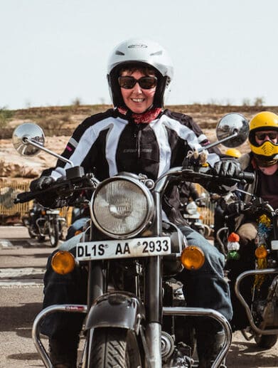 Free Indian motorcycle adventure movie Nevermind Adventure Rajasthan 2017 horn