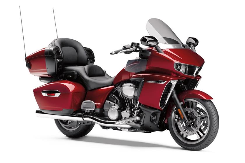Yamaha Star Venture takes on Goldwing webBikeWorld