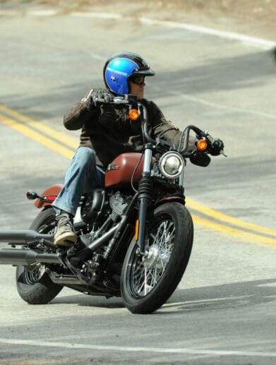 Harley-Davidson Street Bob Softail Dyna Handlebar maximum measurements challenged