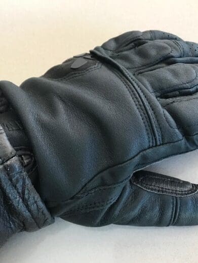 Admiral Under-Cuff Gauntlet motorcycle gloves