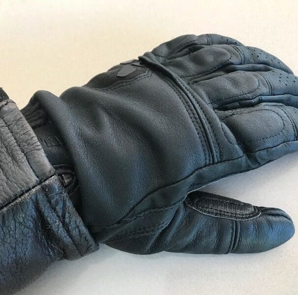 Admiral Under-Cuff Gauntlet motorcycle gloves