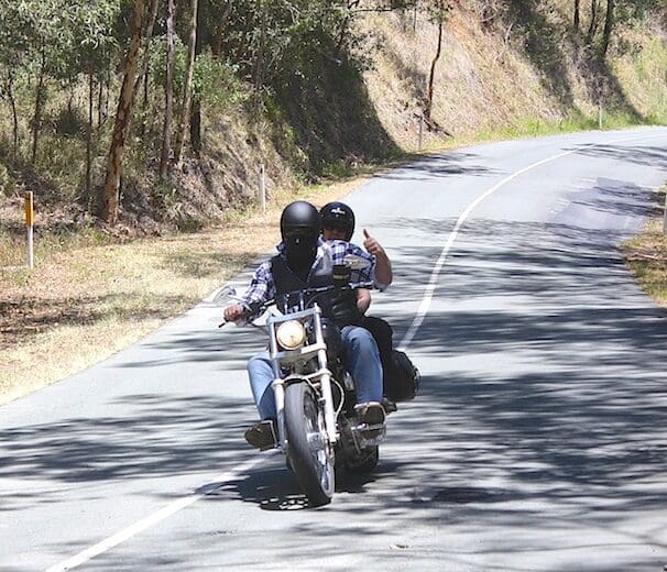 Mt Glorious pass overtake over solid white lines warning