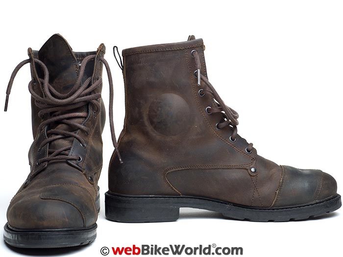 triumph bike boots