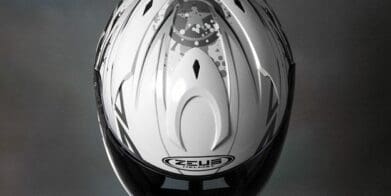 Zeus ZS-806