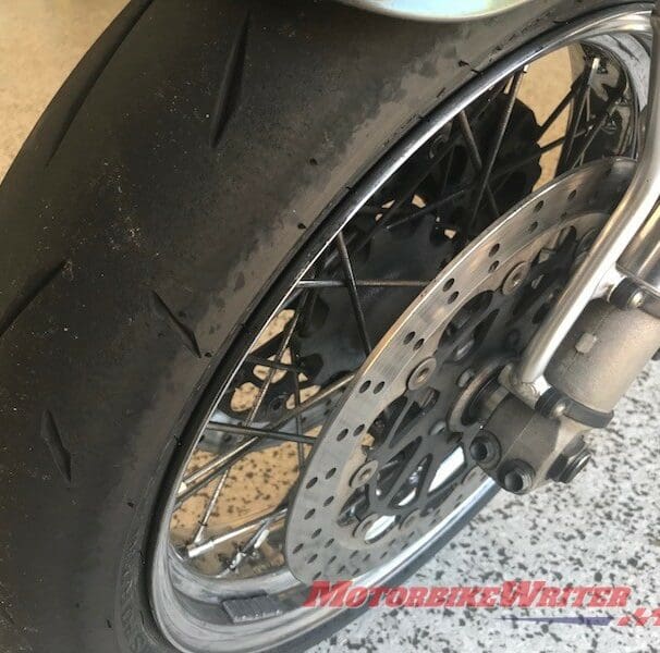 Dunlop Sportmax Alpha 14 tyres Ducati GT1000 chicken