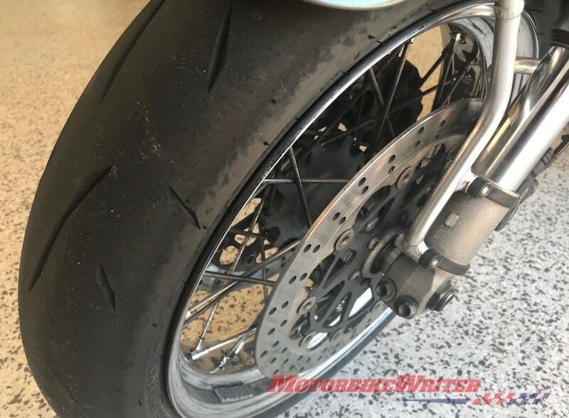 Dunlop Sportmax Alpha 14 tyres Ducati GT1000 chicken