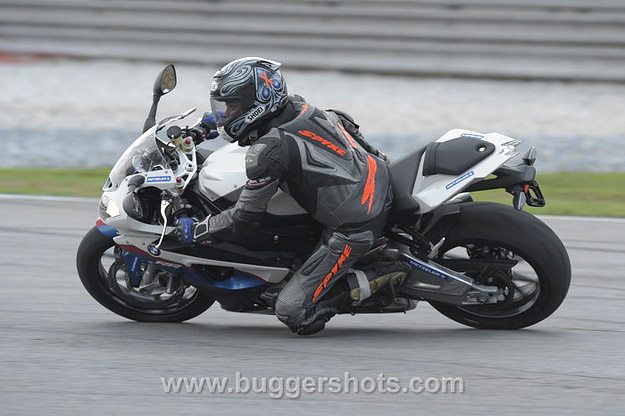 BMW S 1000 RR Review - On Track