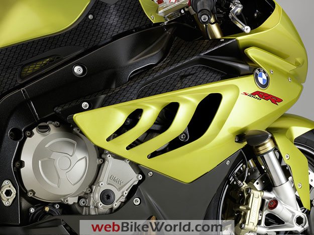 BMW S1000RR - Right Side "Shark" Vents