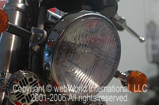 Ducati GT1000 headlight after installation of Scotchcal headlight protection film